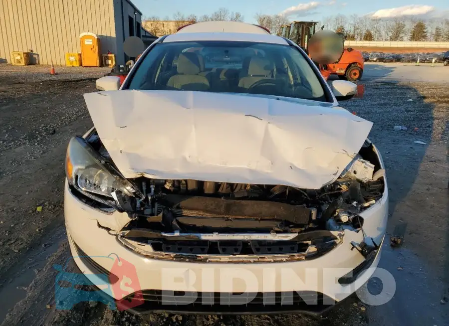 1FADP3F28FL227652 Photo# 5