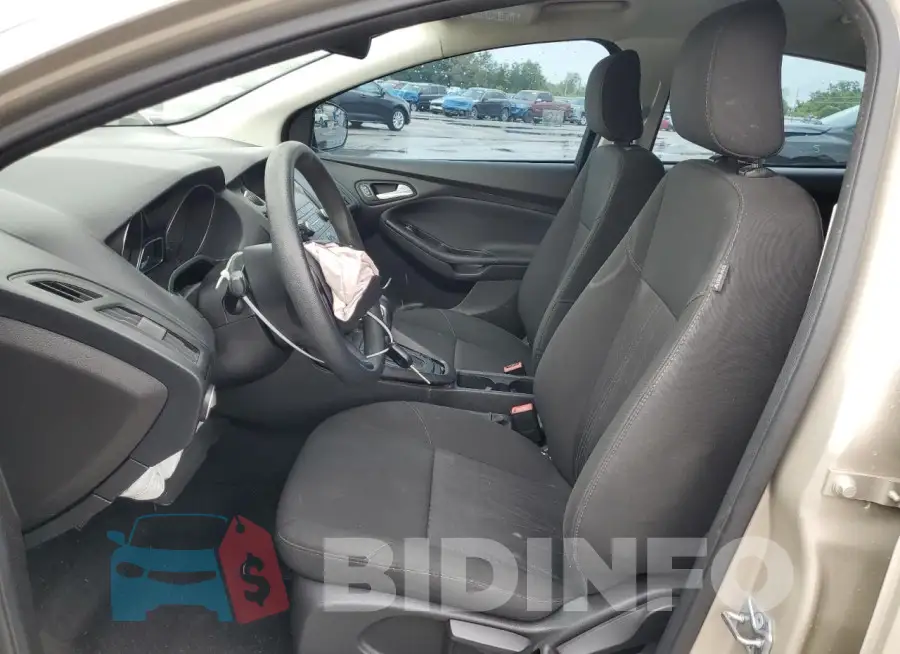 1FADP3F2XJL202065 Photo# 7