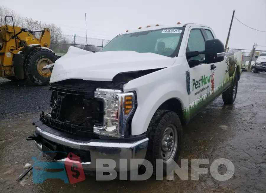 1FT7X2A69KEC75073 Photo# 2