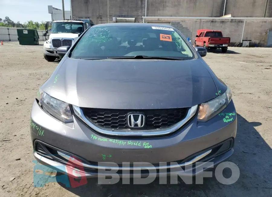 19XFB2F84FE010480 Photo# 5