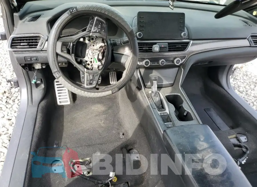 1HGCV1F35JA010672 Photo# 8
