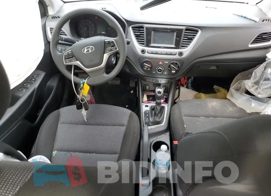3KPC24A61NE183697 Photo# 8