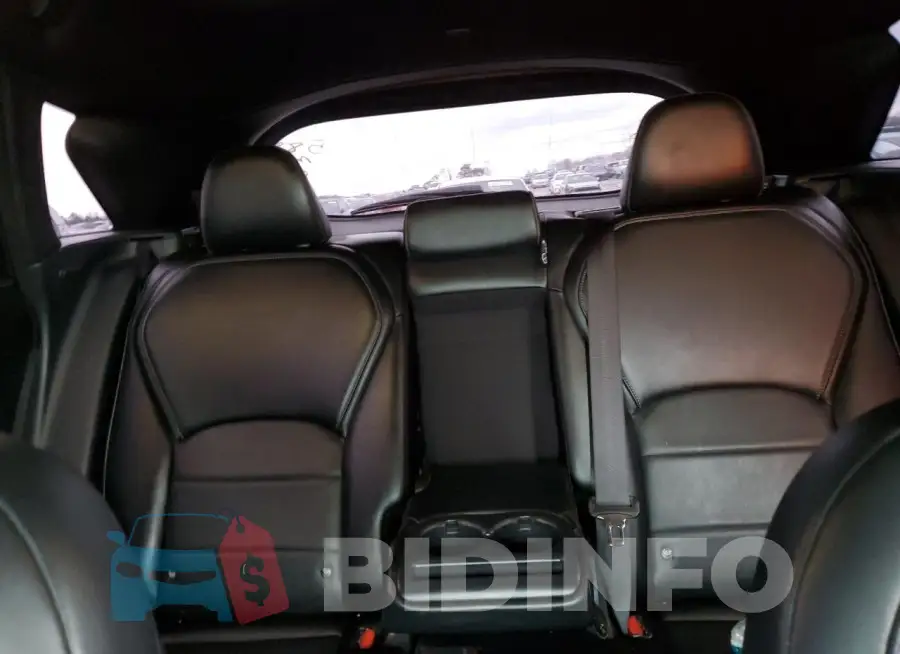 3PCAJ5M37LF115882 Photo# 10