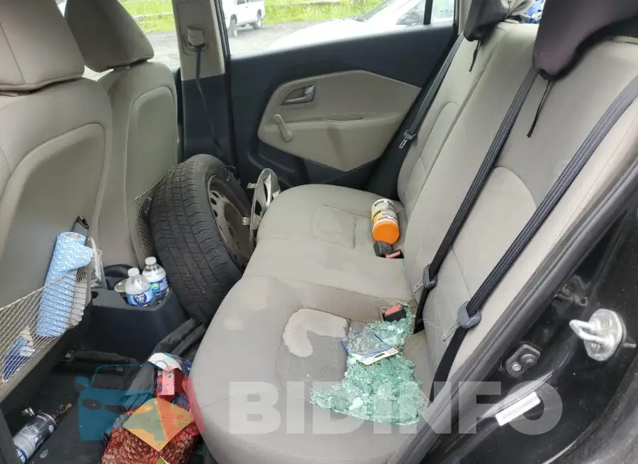 KNADM4A37F6466873 Photo# 10