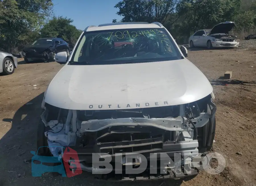 JA4AD3A34KZ033613 Photo# 5