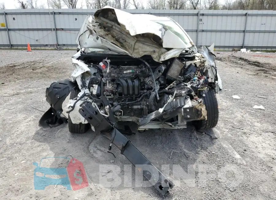 2T1BURHE3JC012779 Photo# 5