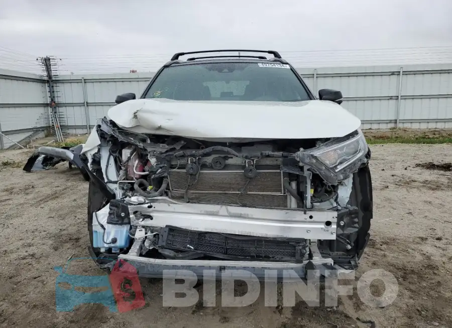 2T3E6RFV6MW017429 Photo# 5