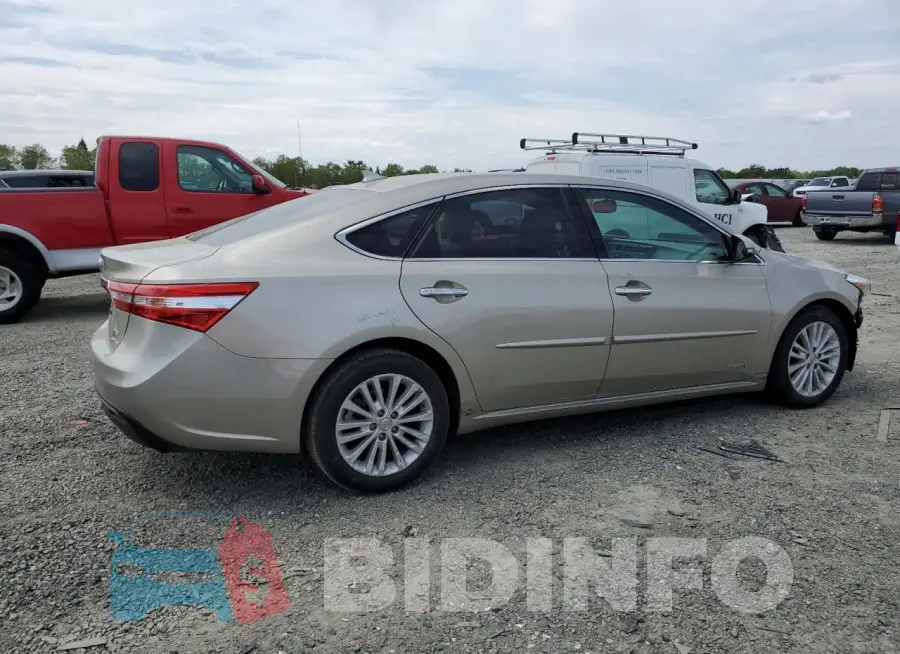 4T1BD1EB4FU037708 Photo# 3