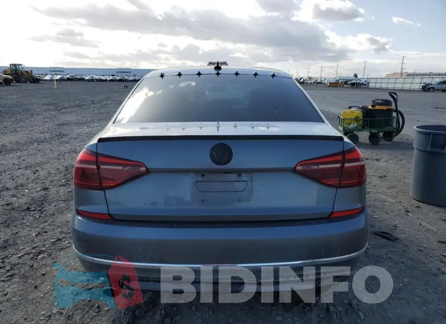 1VWDT7A3XHC074642 Photo# 6