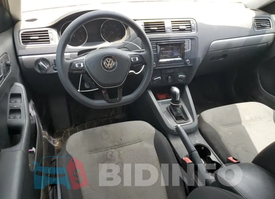 3VW2B7AJ4JM230218 Photo# 8