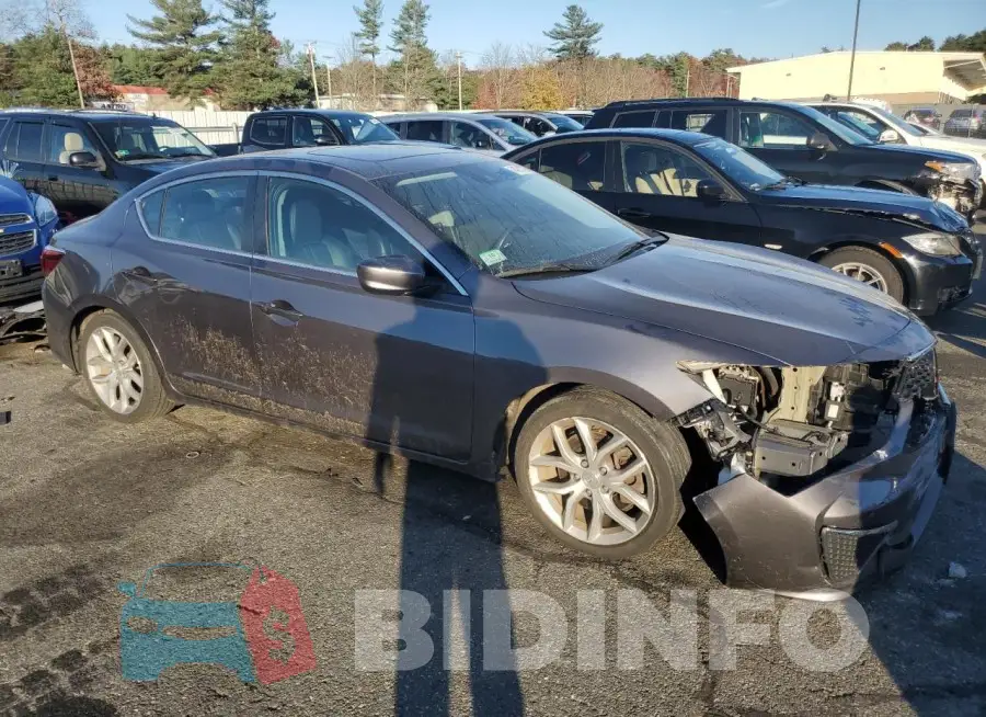 19UDE2F33MA000477 Photo# 4