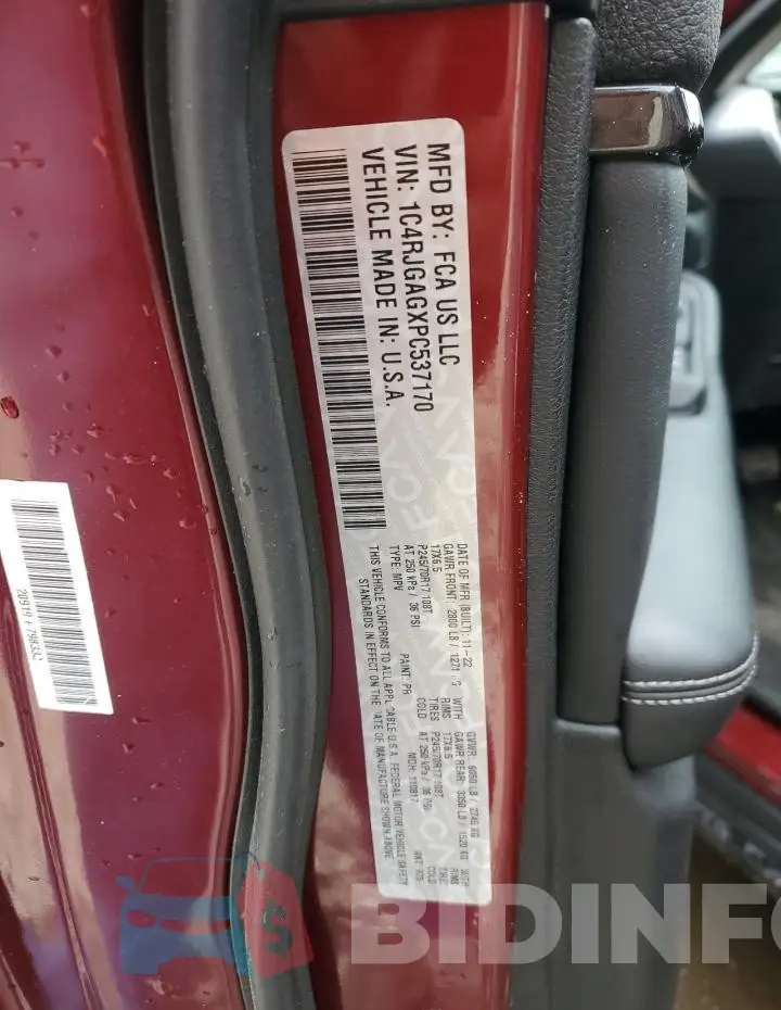 1C4RJGAGXPC537170 Photo# 12