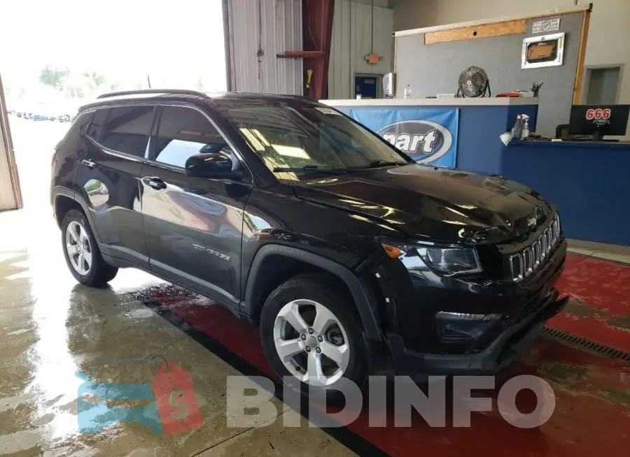 3C4NJDBB8LT209230 Photo# 4