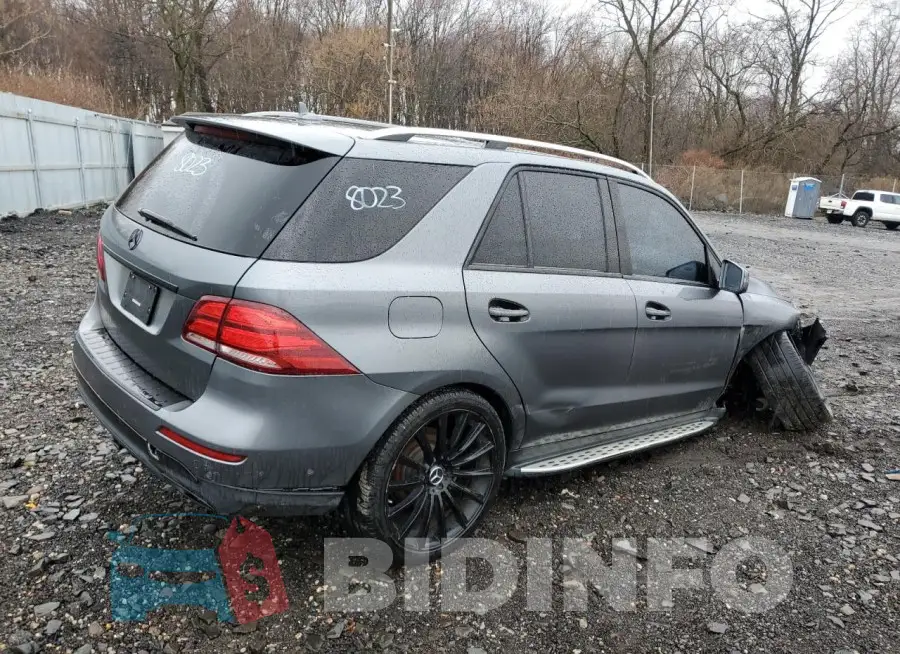 4JGDA5HB1JB149732 Photo# 3
