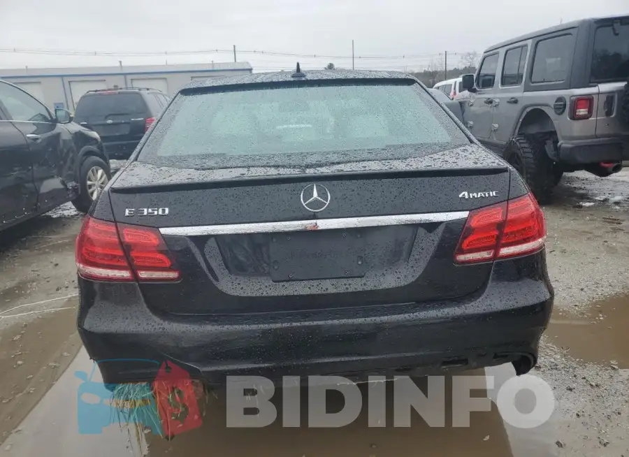WDDHF8JB3FB144404 Photo# 6