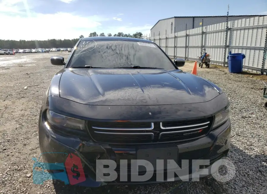 2C3CDXBG8GH102838 Photo# 5
