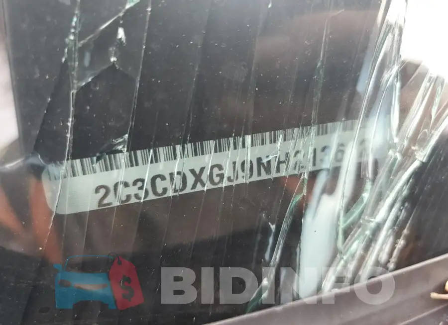 2C3CDXGJ9NH213612 Photo# 12