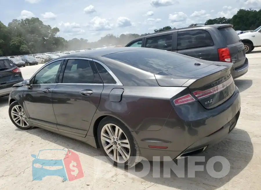 3LN6L2G95GR615201 Photo# 2