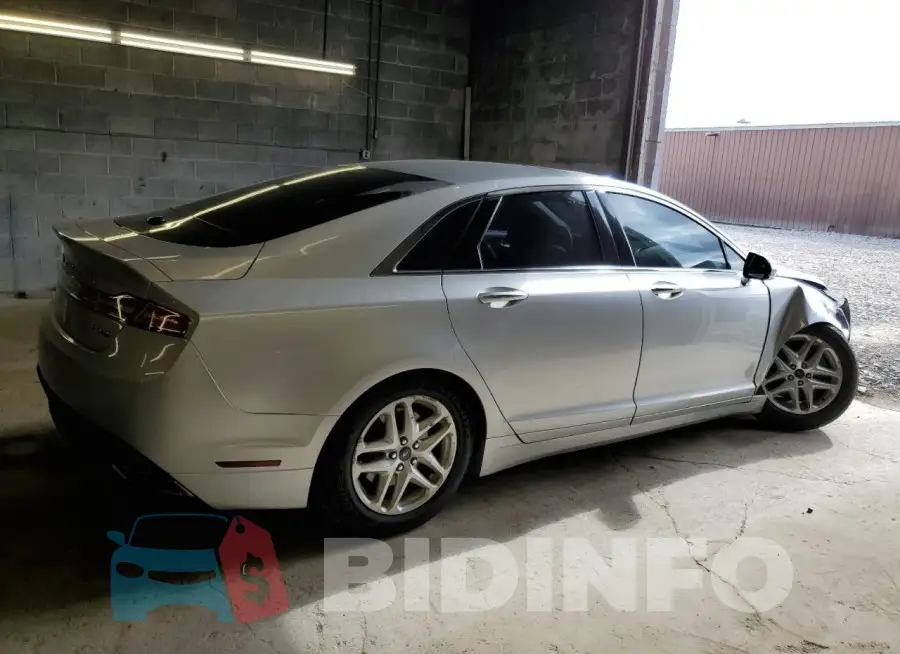 3LN6L2J97GR633689 Photo# 3