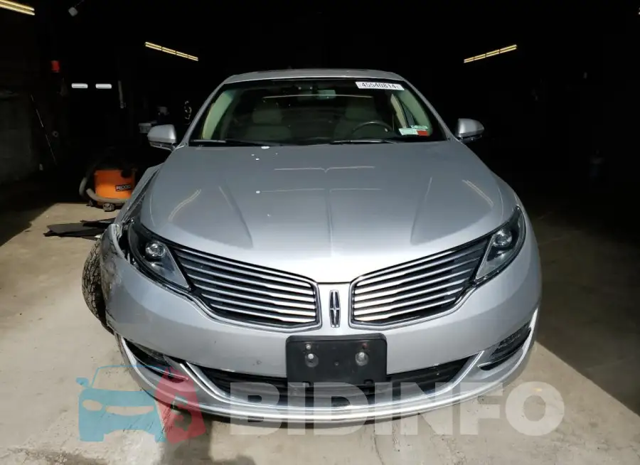 3LN6L2J97GR633689 Photo# 5