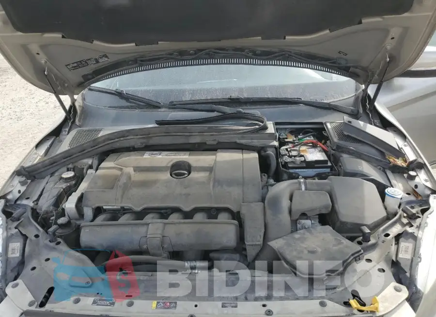 YV4952RC3F2580243 Photo# 12