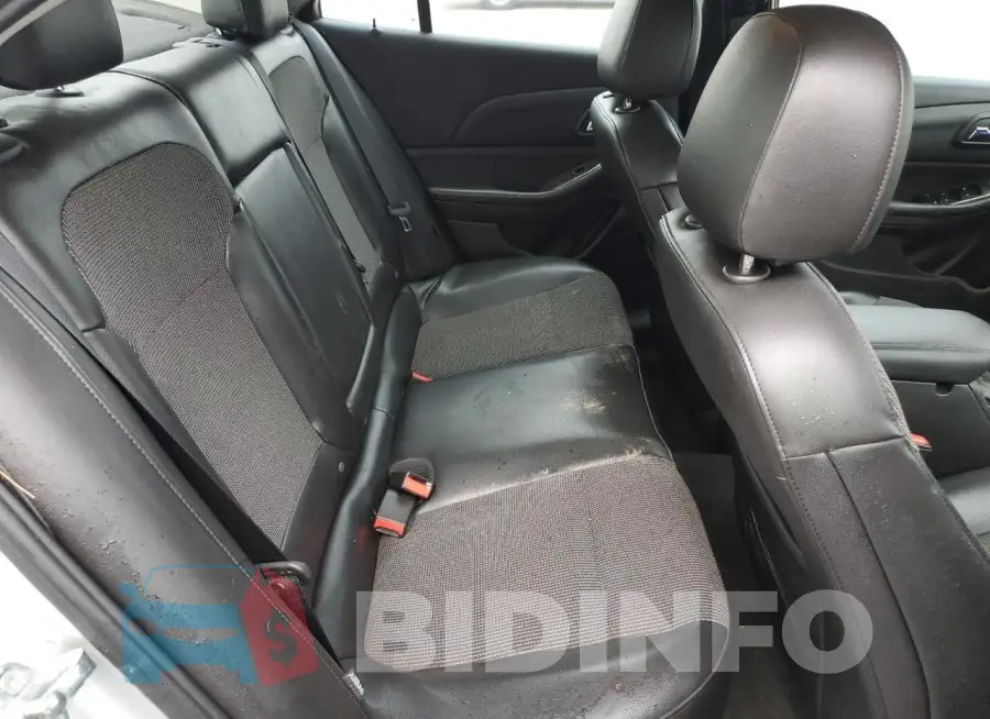 1G11D5SL4FF151211 Photo# 10