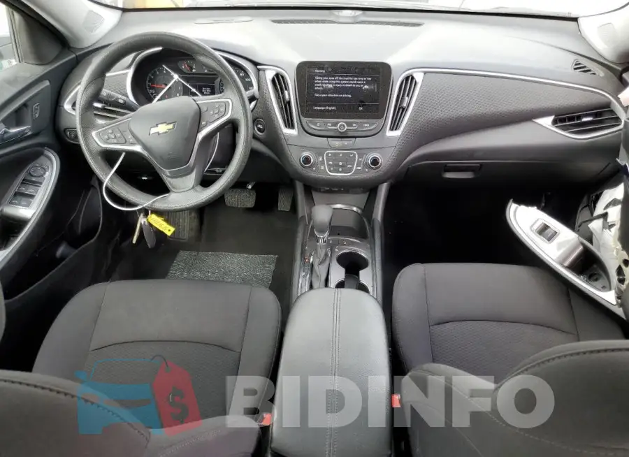 1G1ZD5ST3PF131908 Photo# 8