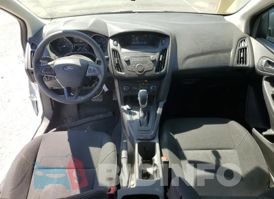 1FADP3E26JL313018 Photo# 8