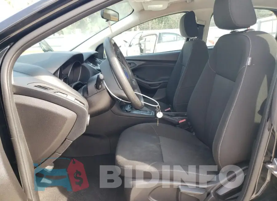 1FADP3E29FL325008 Photo# 7