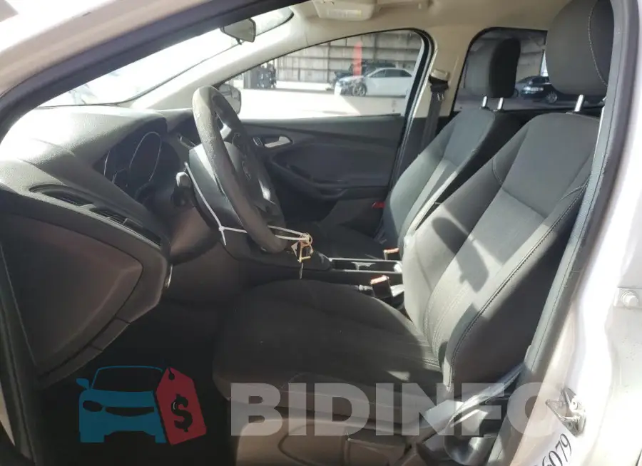 1FADP3F27FL300820 Photo# 7