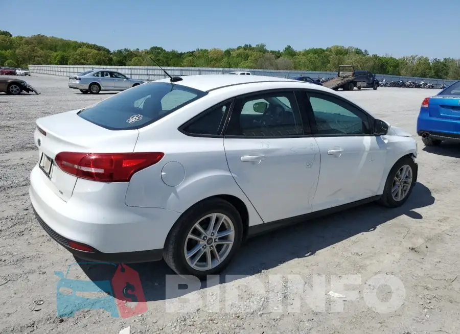 1FADP3F2XJL324764 Photo# 3