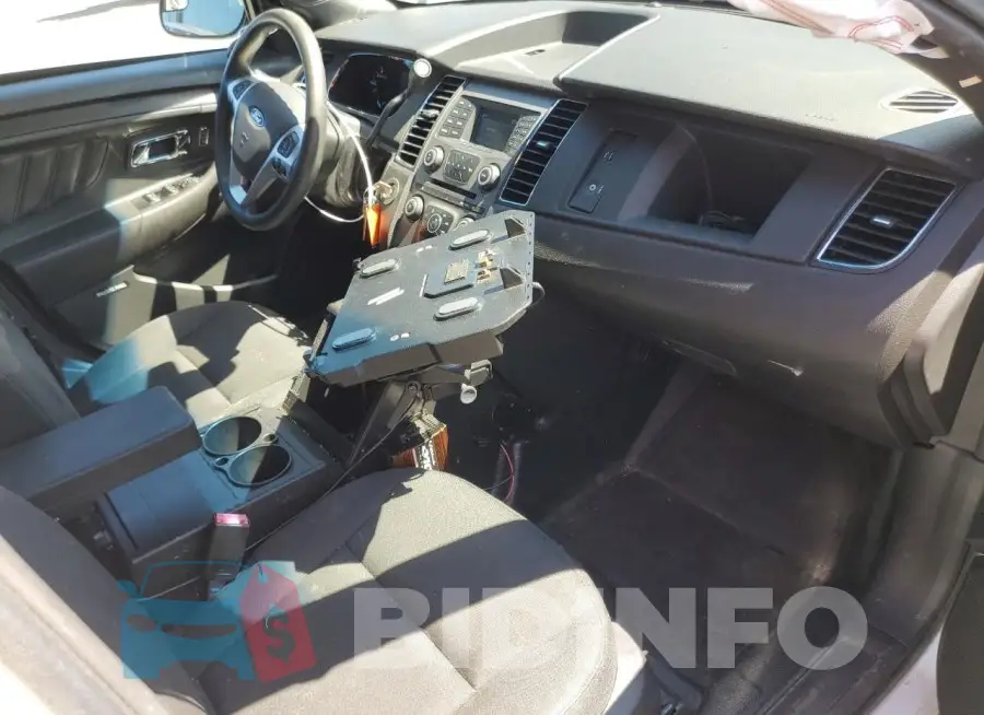 1FAHP2MKXJG123647 Photo# 8