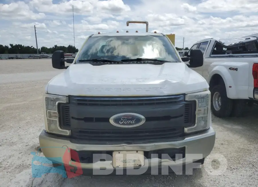 1FDRF3G61HED05003 Photo# 5