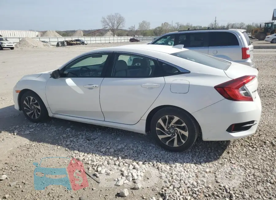19XFC2F74JE015689 Photo# 2