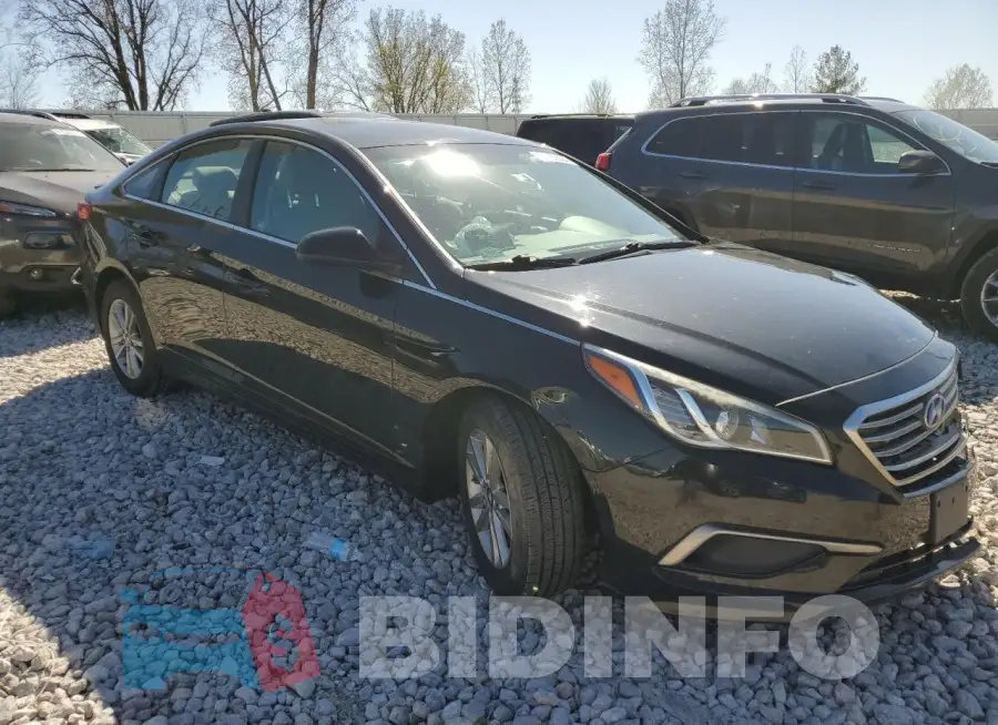5NPE24AF2GH262982 Photo# 4