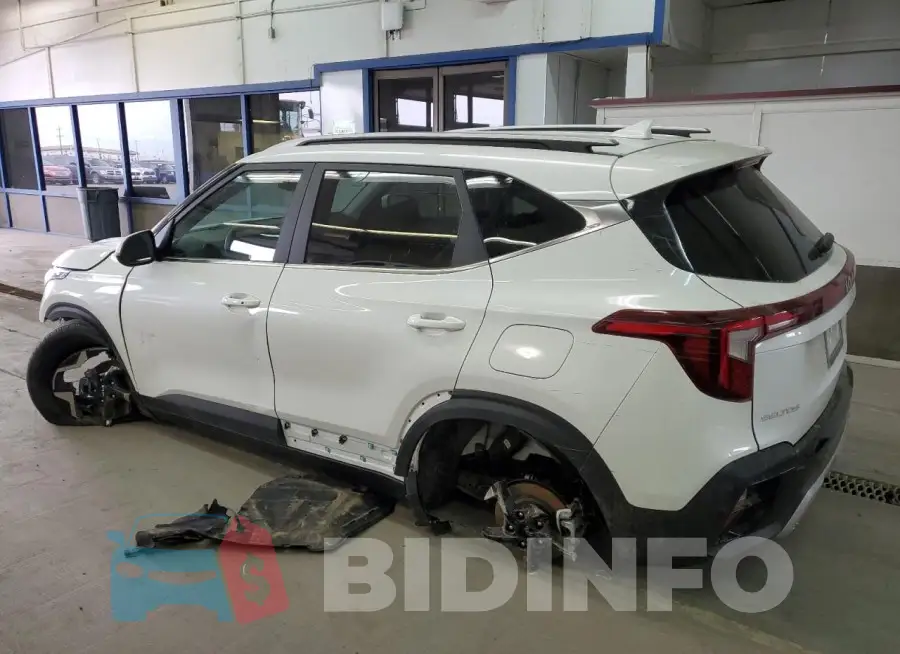 KNDERCAA6R7600028 Photo# 2