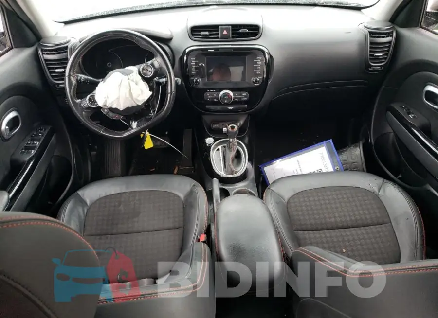 KNDJX3AA6J7522732 Photo# 8