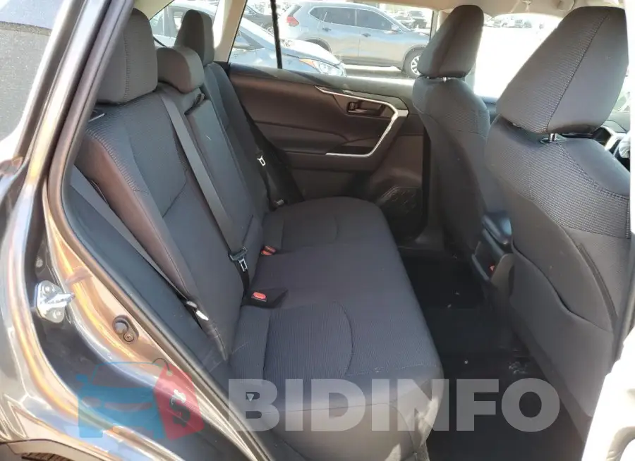 2T3H1RFV4MC166645 Photo# 10