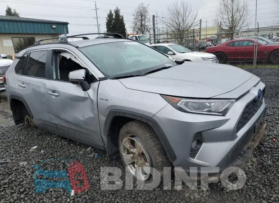 4T3R6RFV8MU016963 Photo# 4