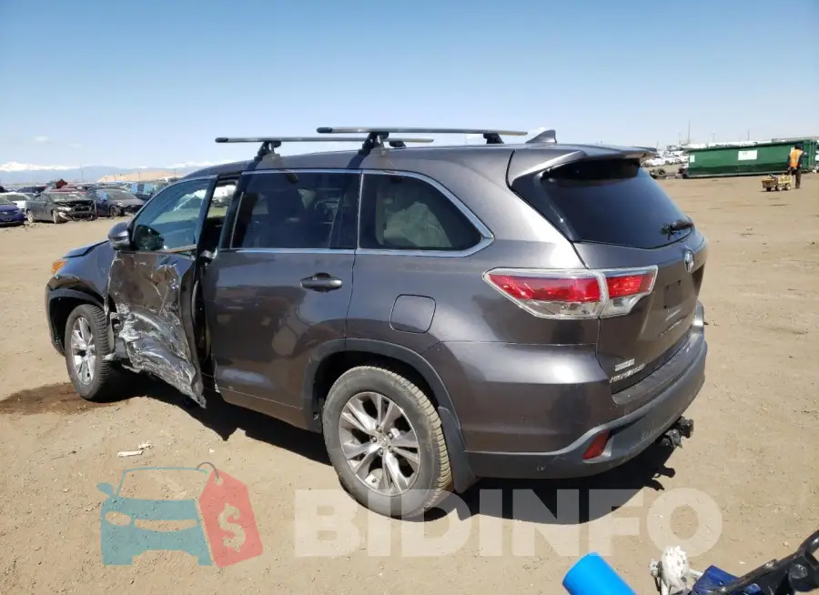 5TDBKRFH8FS167863 Photo# 2
