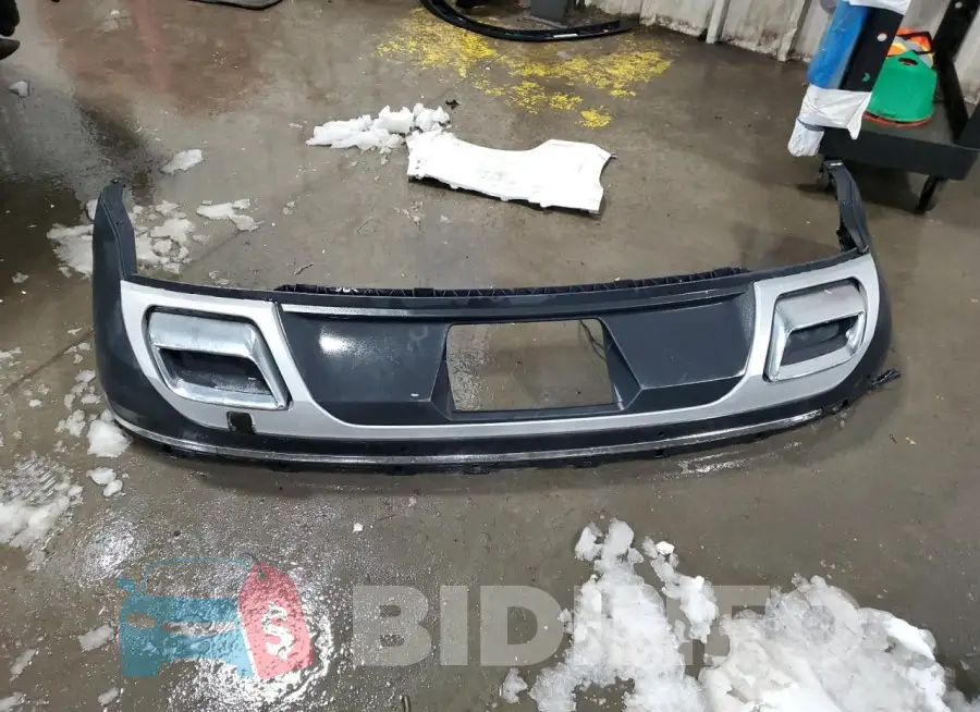 1V2MR2CA2JC509187 Photo# 13