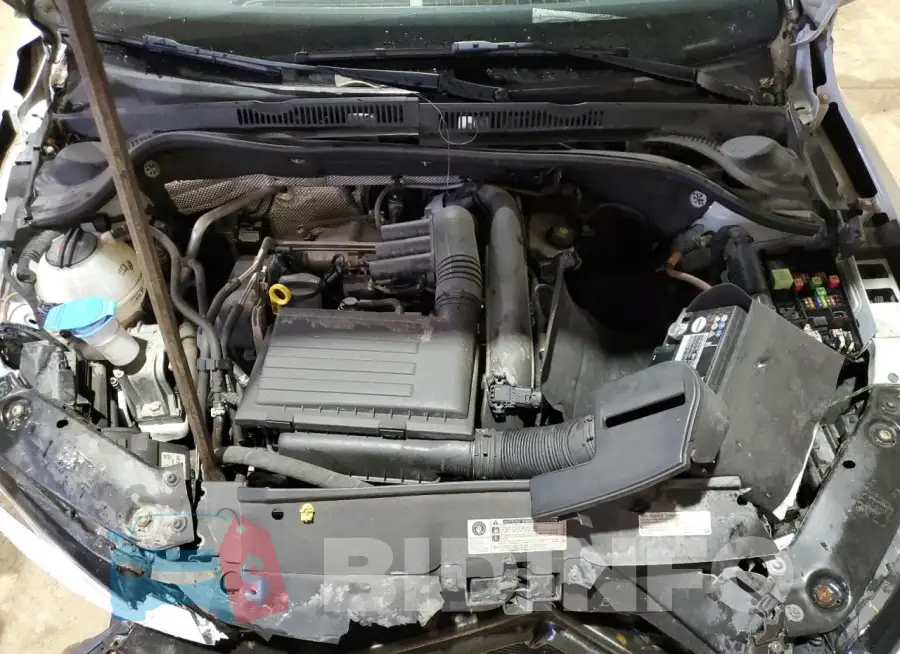 3VW2B7AJ4HM405335 Photo# 11