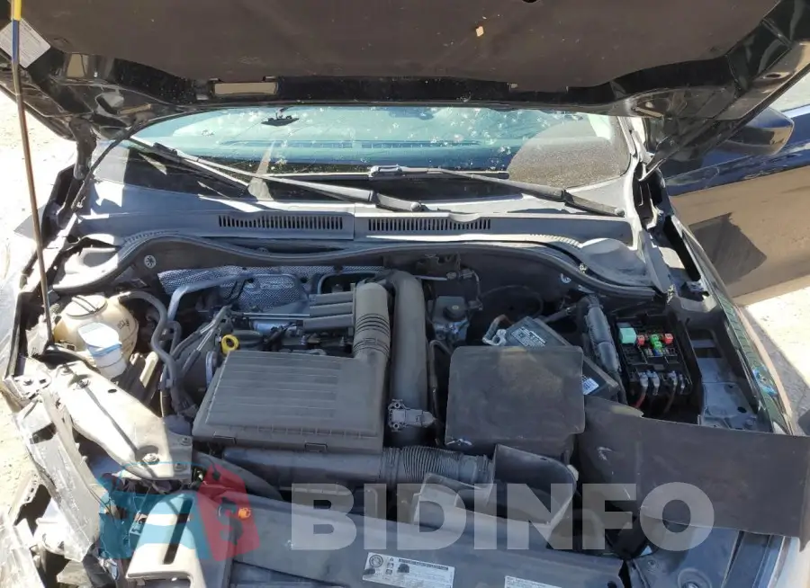 3VW2B7AJ9HM401863 Photo# 11