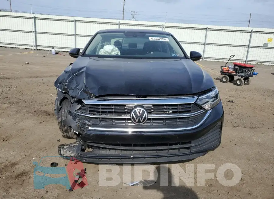 3VW5M7BU3PM018984 Photo# 5