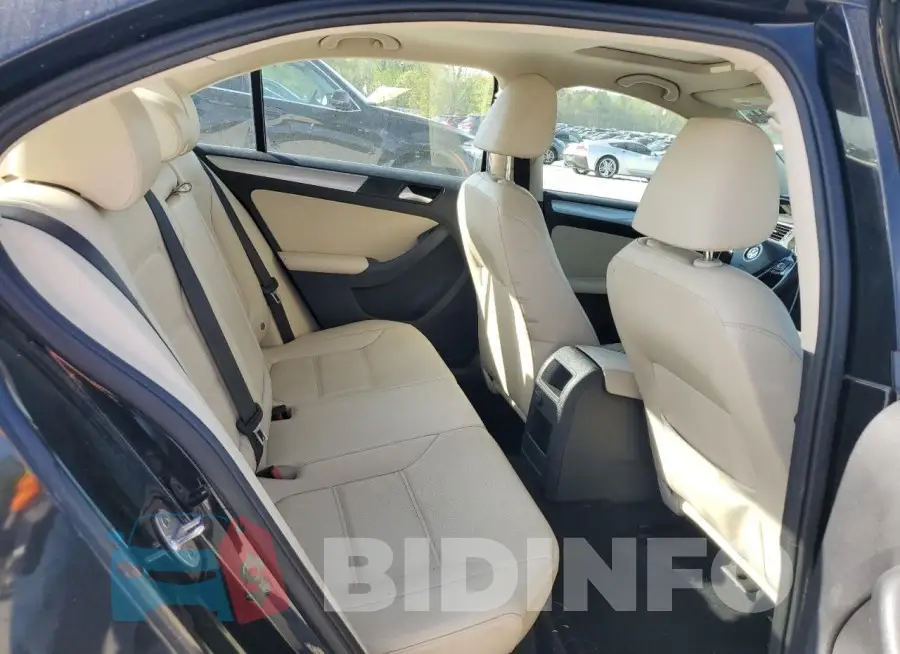 3VWDB7AJ0HM296817 Photo# 10