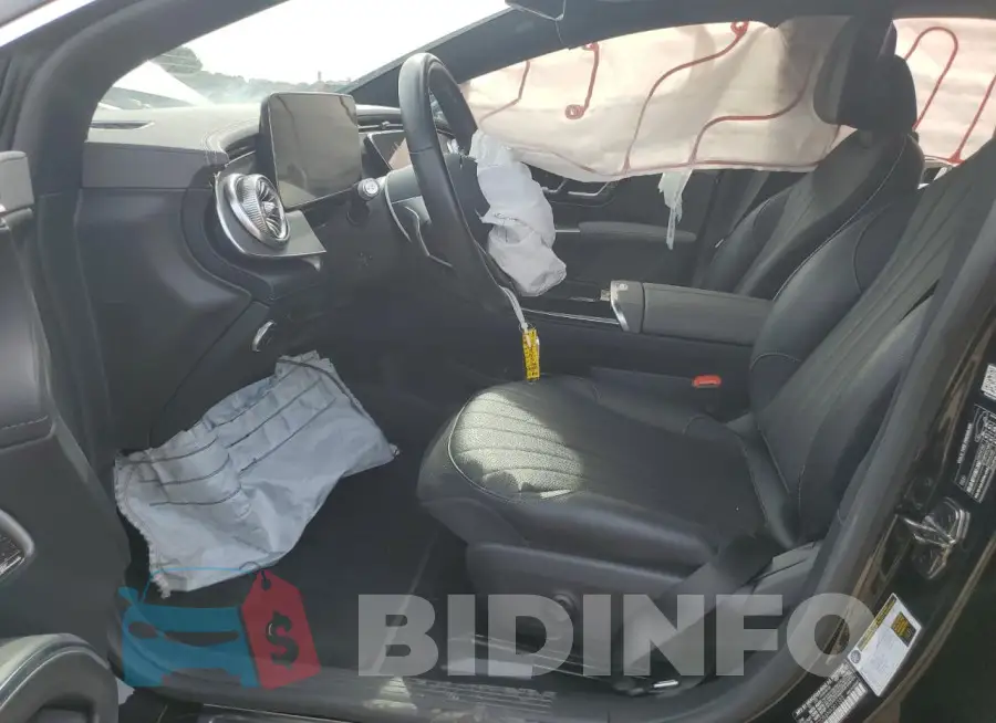 W1KCG2DB6NA001323 Photo# 7