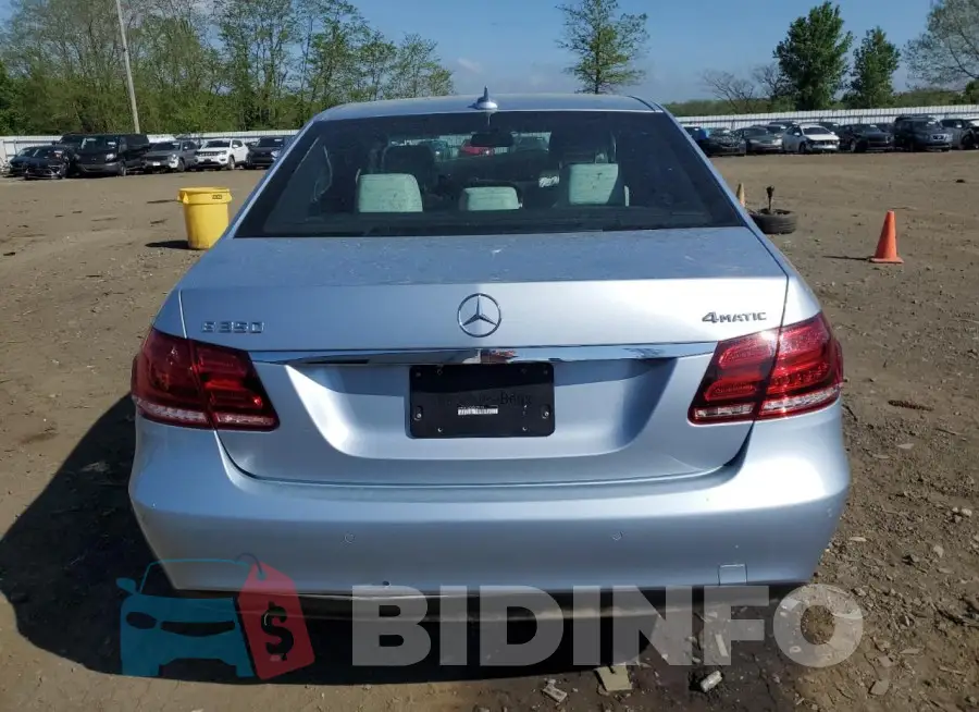 WDDHF8JB2GB223189 Photo# 6