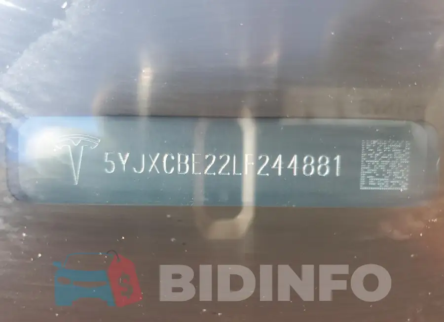5YJXCBE22LF244881 Photo# 14