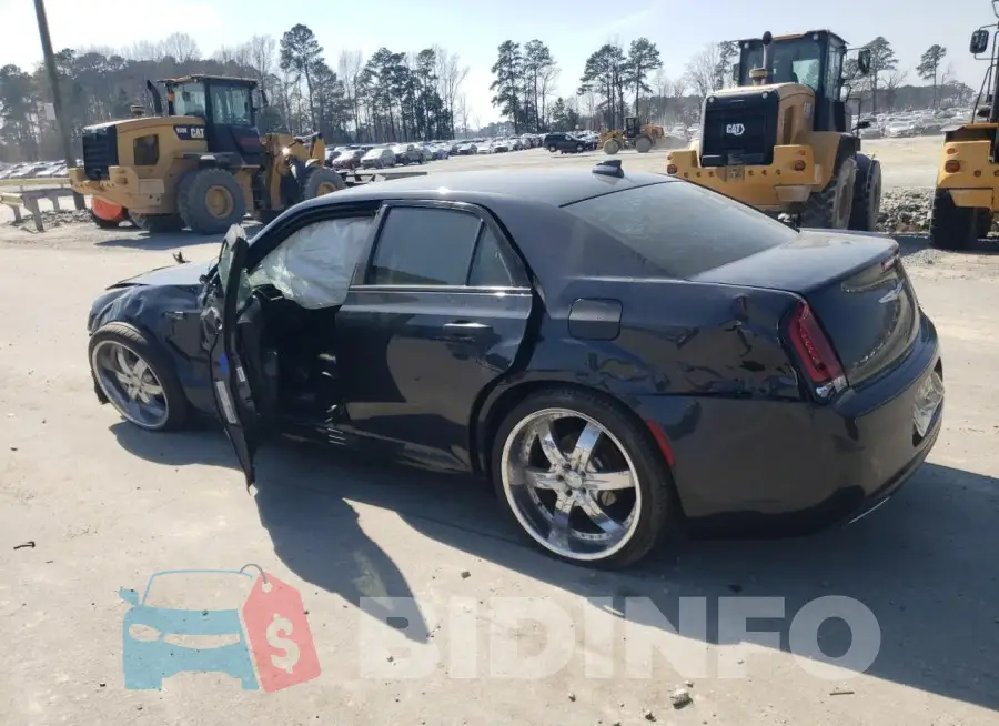 2C3CCAAG5JH191695 Photo# 2