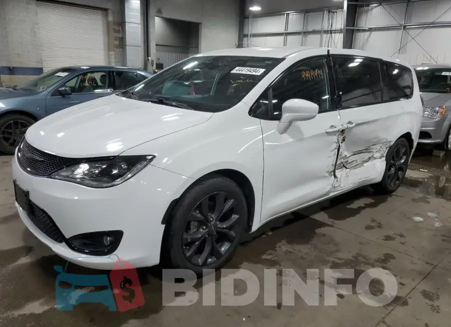 2C4RC1FG2LR110017 Photo# 1